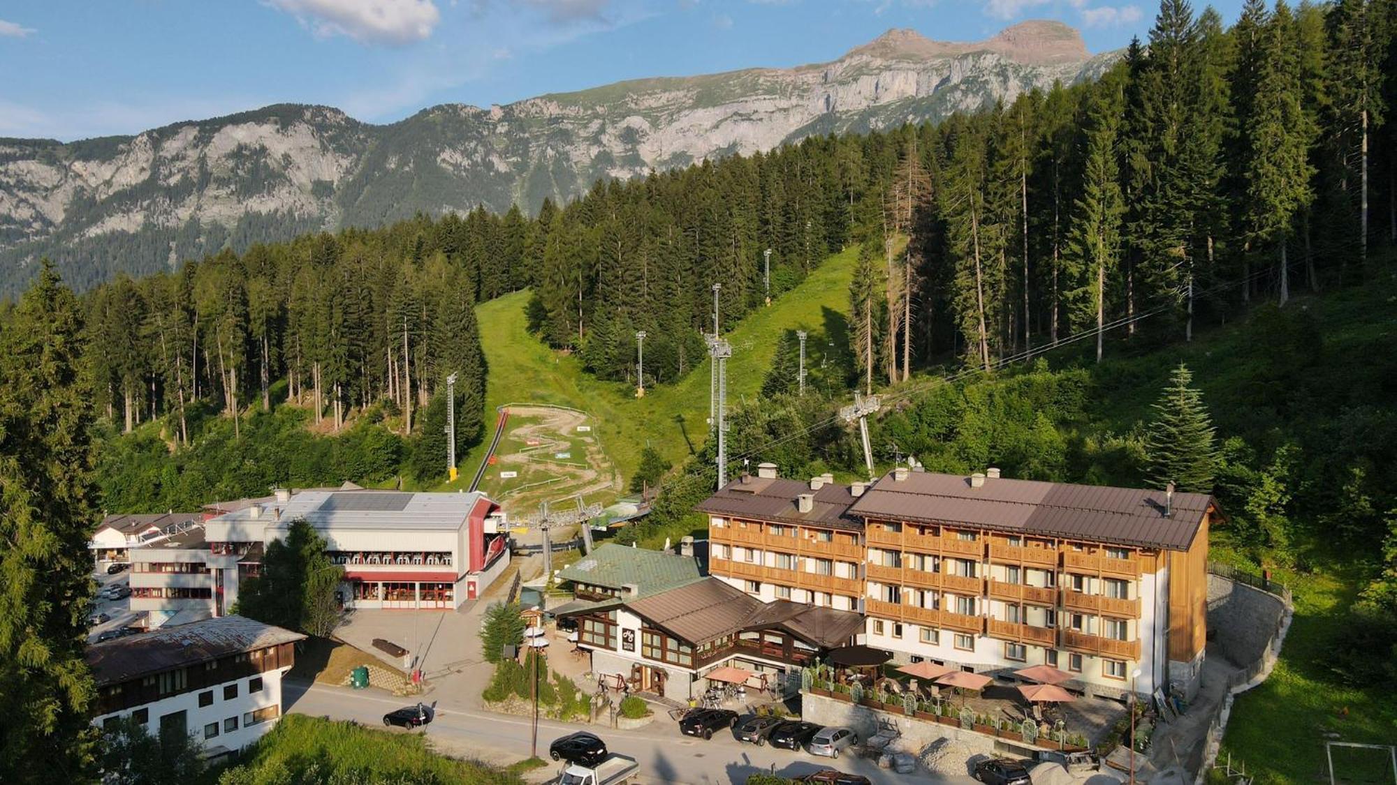 Hotel Selva Folgarida Exterior foto
